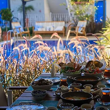 Otel Rhodium Alaçatı